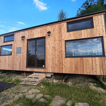 Tiny House Chvalcov Villa Bagian luar foto