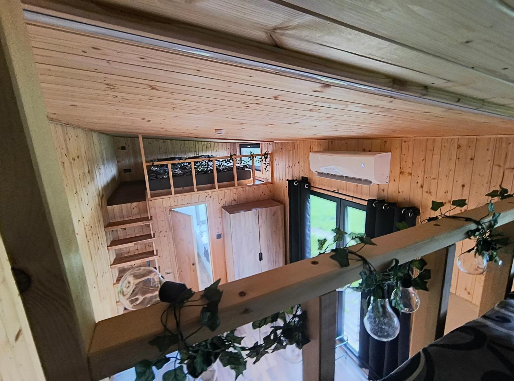 Tiny House Chvalcov Villa Bagian luar foto