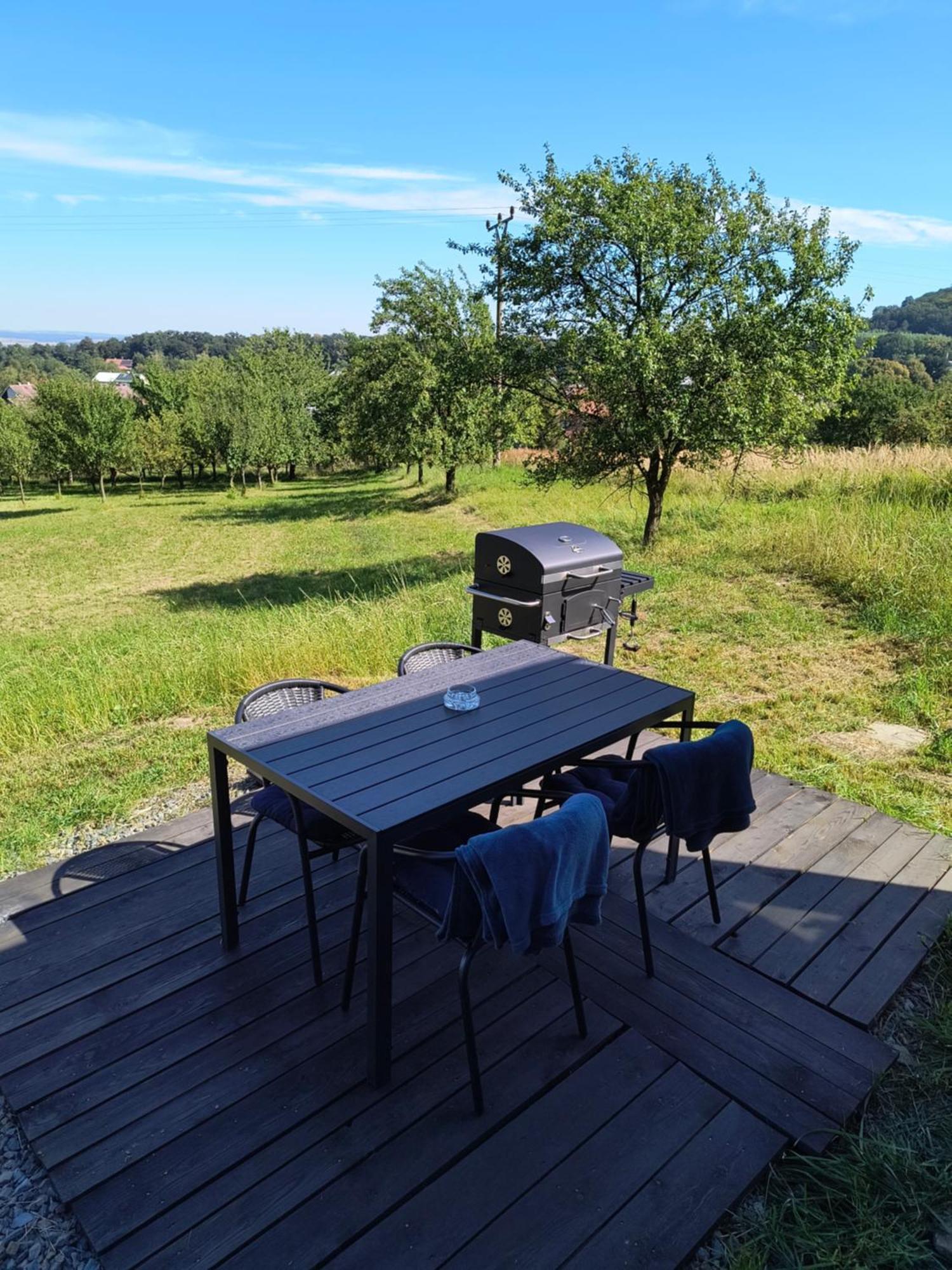 Tiny House Chvalcov Villa Bagian luar foto